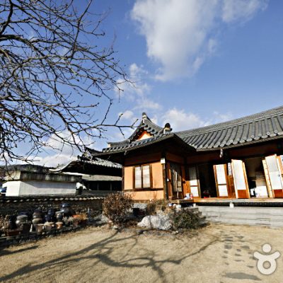 Hadongdaek House [Korea Quality] / 하동댁 [한국관광 품질인증]