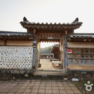 Jeongjae Head House [Korea Quality] / 정재종택 [한국관광 품질인증]